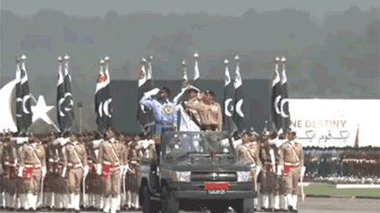 巴基斯坦举行国庆日大阅兵