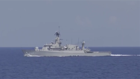 中国海军与印尼海军举行海上联合演练