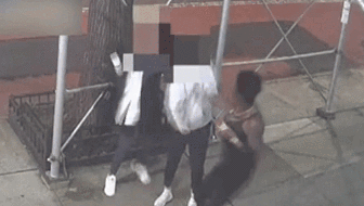 美国：纽约街头“锤击”亚裔的嫌犯落网