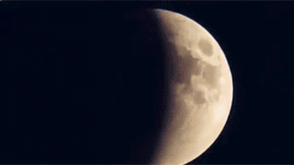 月全食遇上“超級月亮” “超級紅月亮”不容錯過