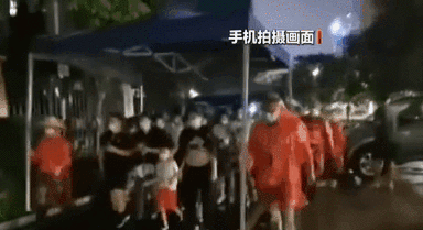 广东深圳：暴雨夜中最温暖的避风港