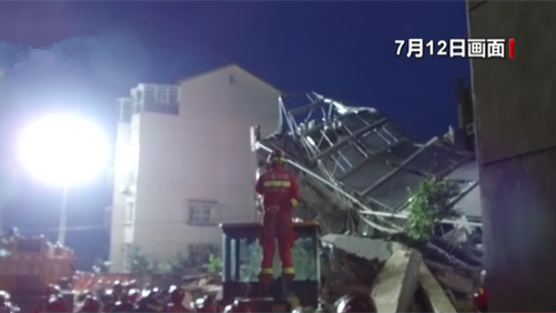 江苏苏州一酒店辅房发生坍塌 11人获救7人失联