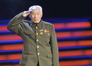 &ldquo;守墓老兵&rdquo;欧兴田 陵园里的集结号