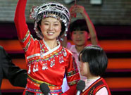 最美乡村医生钟晶 颁奖现场一家团圆