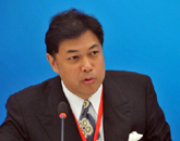 加拿大温哥华市副市长、议员 郑文宇（Kerry Jang）