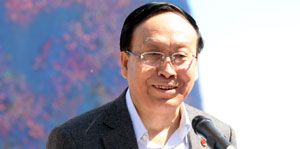 李宝库：为下一代树立精神榜样与力量