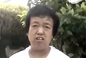 微型妈妈像花儿一样幸福