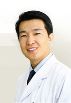 叶子隆：北京美尔目眼科医院院长