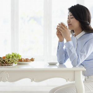 [健康一点通]女人过三十多吃养颜食物