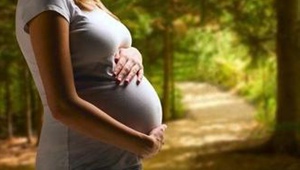 高龄孕妇拼生二孩 需防出生缺陷