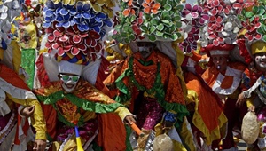 全球多国狂欢节陆续上演