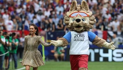 俄罗斯世界杯闭幕式热情洋溢