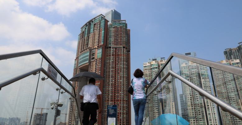 香港西九龙站成游客&ldquo;打卡&rdquo;新地标