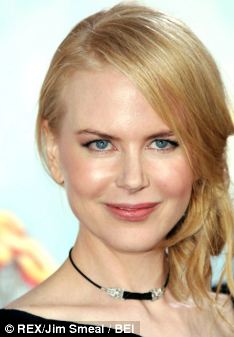 2005: Meets husband No 2, country singer Keith Urban