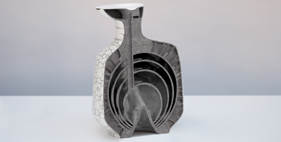 3D-Printed Electric Water Kettle Inspired by Nautilus Shells