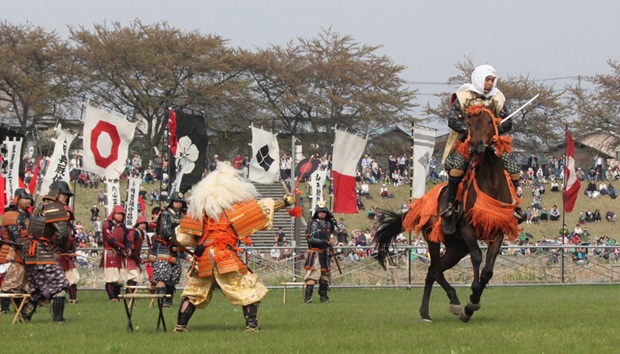 日本山形县再办米泽上杉祭重现战国时代场面 国际频道 新华网