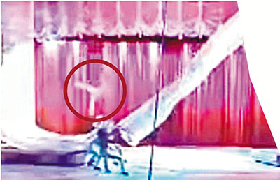 巴西&ldquo;空中飞人&rdquo;表演时意外从11米高空跌落而亡