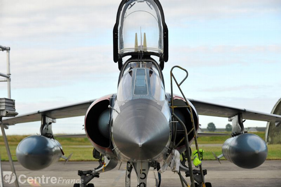 法国幻影F1战机全系列机型正式退役