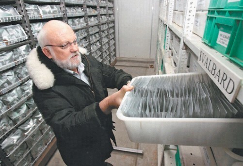 斯瓦尔巴全球种子库建于永冻土地区，常年维持零下18℃。