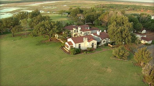 美国著名牧场出售外界担忧牛仔时代终结（图）