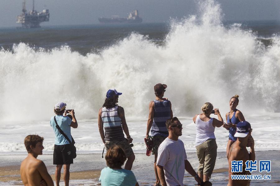 （国际）（2）太平洋飓风玛丽抵达美国南加州