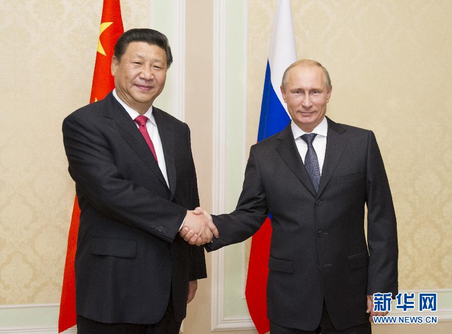 9月11日，中国国家主席习近平在塔吉克斯坦首都杜尚别会见俄罗斯总统普京。 新华社记者 黄敬文 摄 