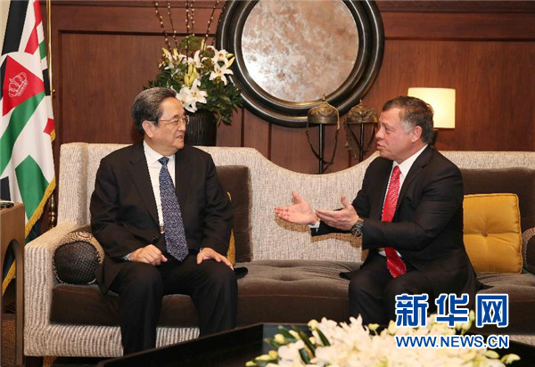 11月9日,正在约旦进行正式友好访问的全国政协主席俞正声在安曼会见约旦国王阿卜杜拉二世。 新华社记者 刘卫兵 摄 11月9日,正在约旦进行正式友好访问的全国政协主席俞正声在安曼会见约旦国王阿卜杜拉二世。 新华社记者 刘卫兵 摄