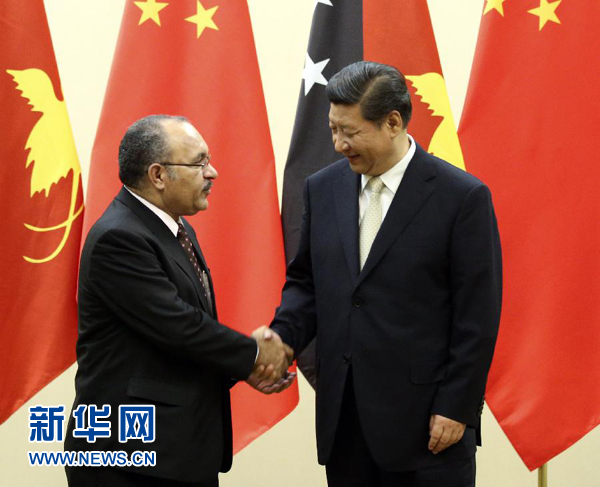 11月22日，国家主席习近平在斐济楠迪会见巴布亚新几内亚总理奥尼尔。 新华社记者姚大伟摄 