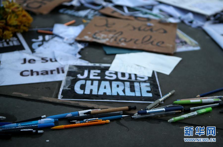 （国际）（3）伦敦悼念法国恐怖袭击遇害者