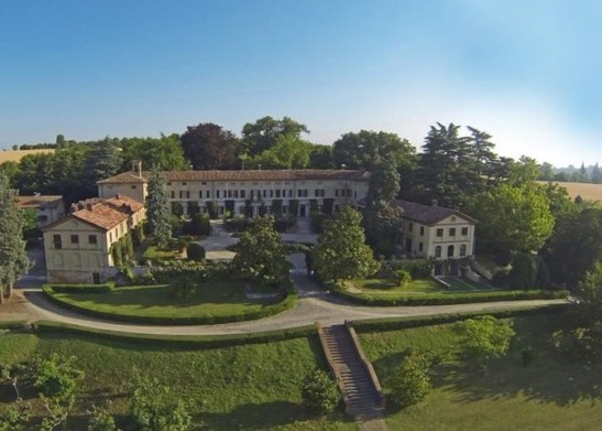 拿破仑意大利庄园出售 价格略高于伦敦高级住宅 