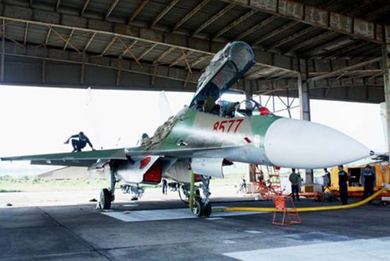 越南军队订购10架苏-30MK2歼击机