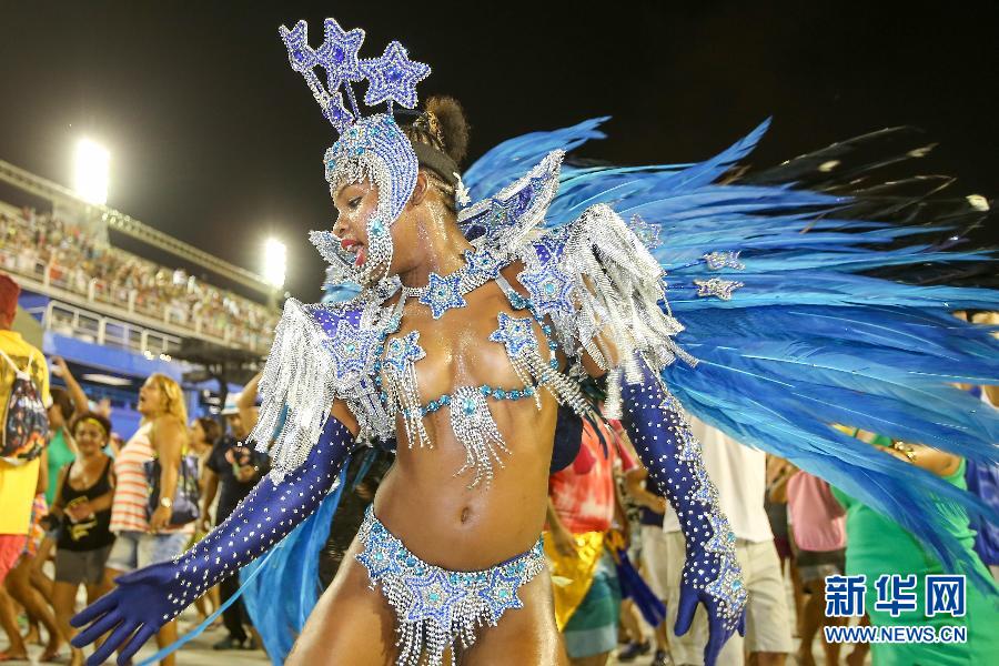 （国际）（1）里约狂欢节开启桑巴游行