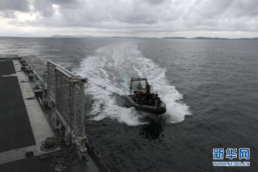 （国际）（3）中国海军第十八批护航编队与法国海军联合演练