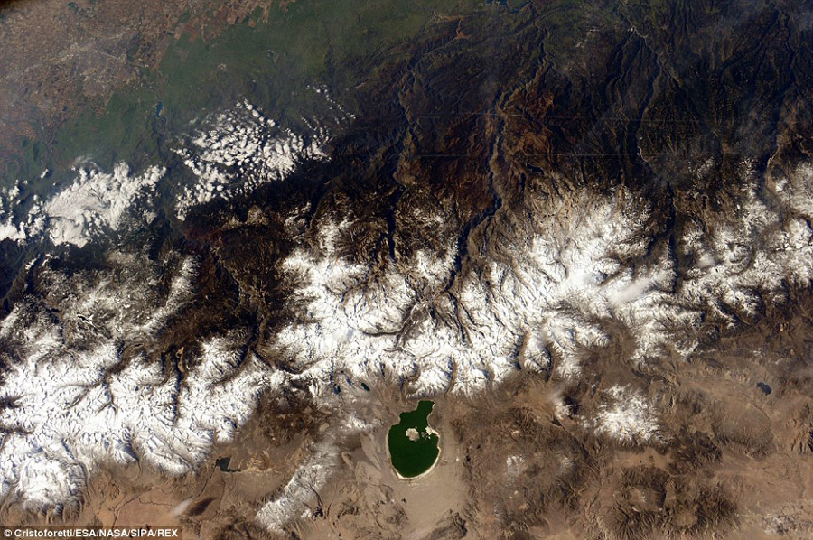 国际空间站公布地球绝美景观 令人叹为观止