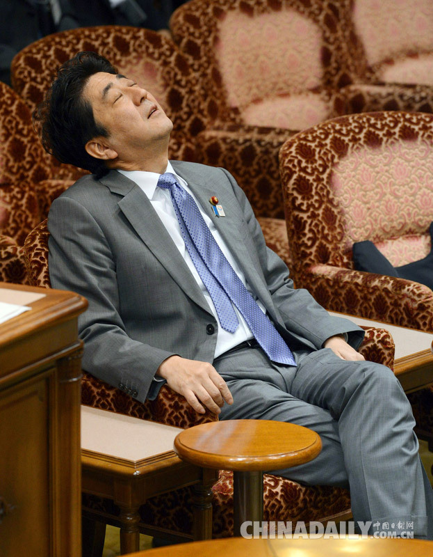 3&middot;21世界睡眠日 看各国政要百态睡姿（组图）