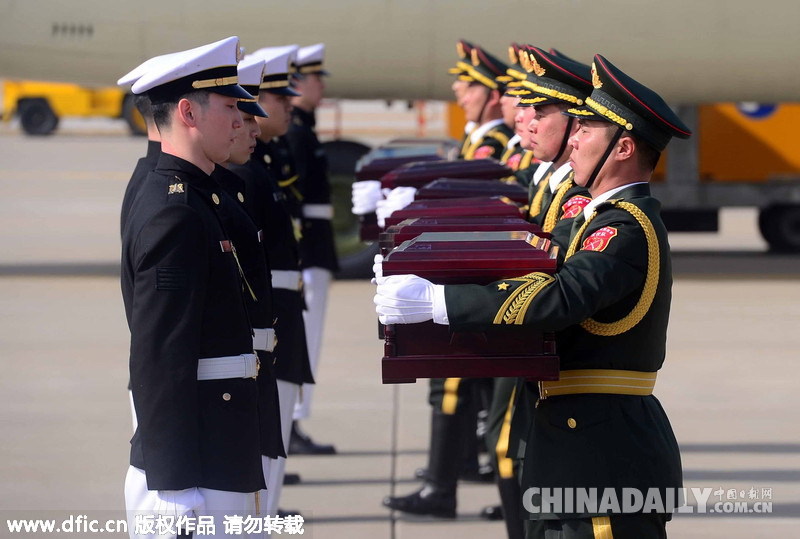 中韩举行68具中国志愿军遗骸交接仪式（组图）