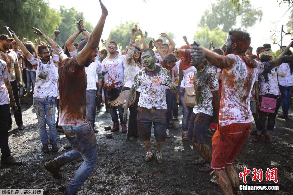 伊拉克民众庆祝波斯新年 迎接春天到来