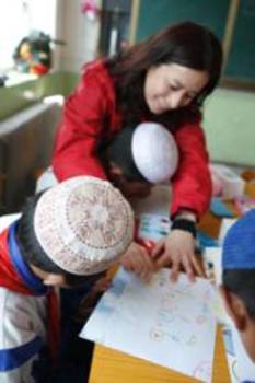 中国日报成为立邦&ldquo;为爱上色&ldquo;公益平台新伙伴