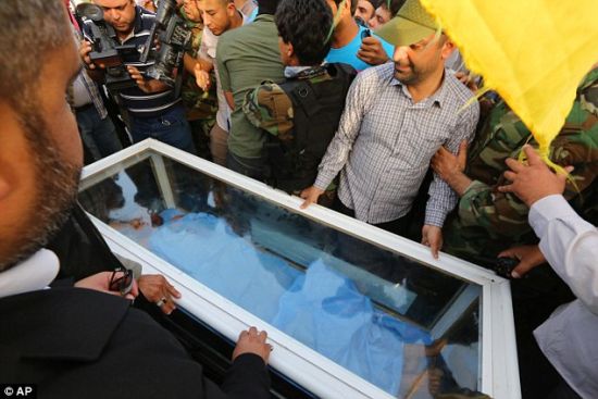 72岁的易卜拉欣在1968年协助萨达姆以血腥兵变夺权,之后成为萨达姆最信任的心腹之一。