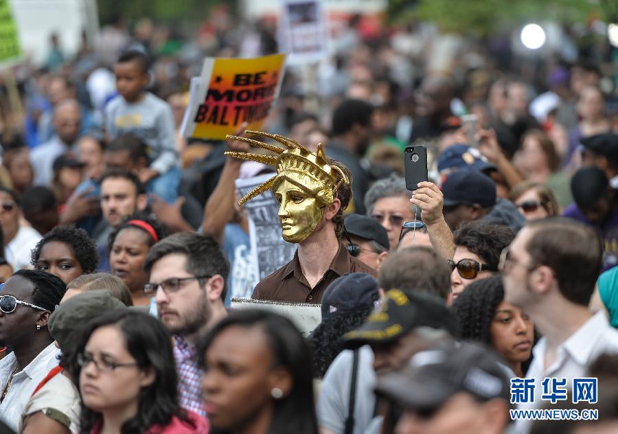 （国际）（5）巴尔的摩举行大规模集会