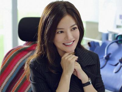 赵薇减持股票套现近10亿 半年净赚5.89亿港币