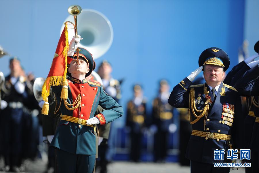 （国际）（2）莫斯科举行卫国战争胜利70周年阅兵总彩排