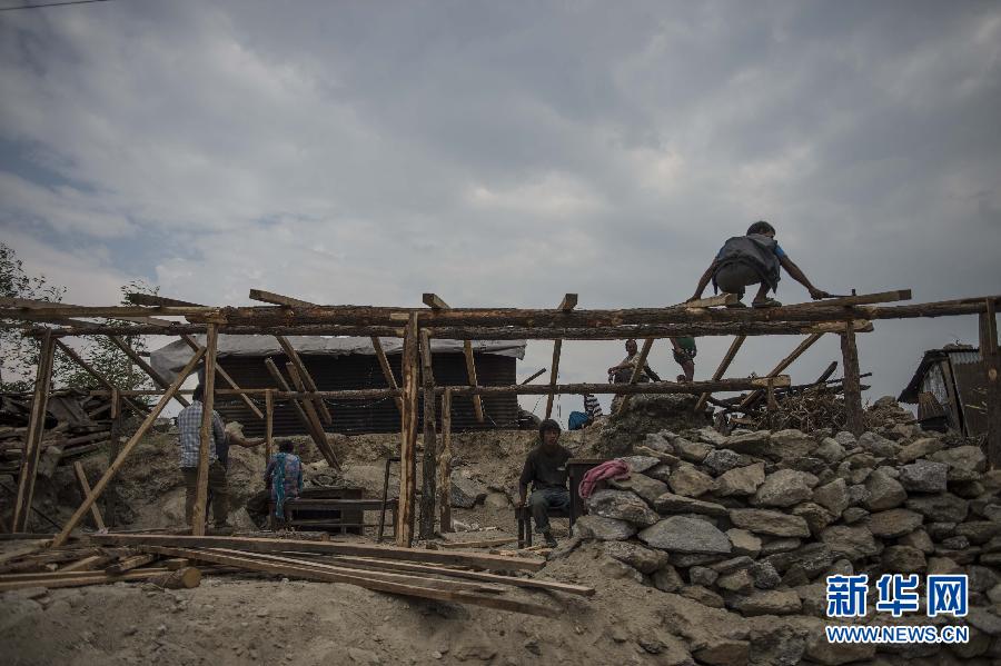 （国际）（1）留守偏远山区的尼泊尔灾民