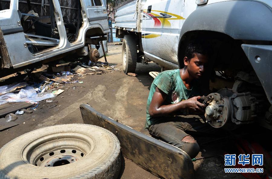 （国际&middot;编辑连线）（4）世界无童工日：把童年还给孩子