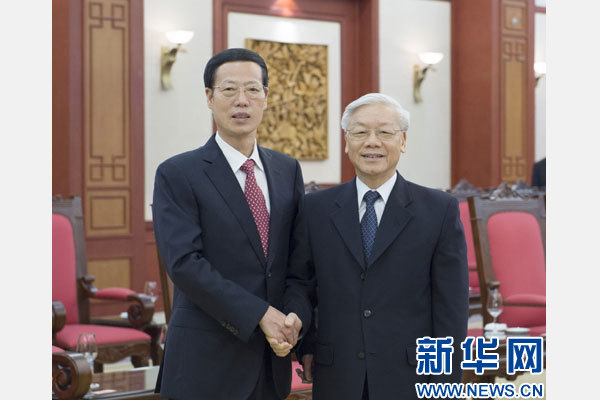 7月17日，中共中央政治局常委、国务院副总理张高丽在河内会见越共中央总书记阮富仲。 新华社记者兰红光摄