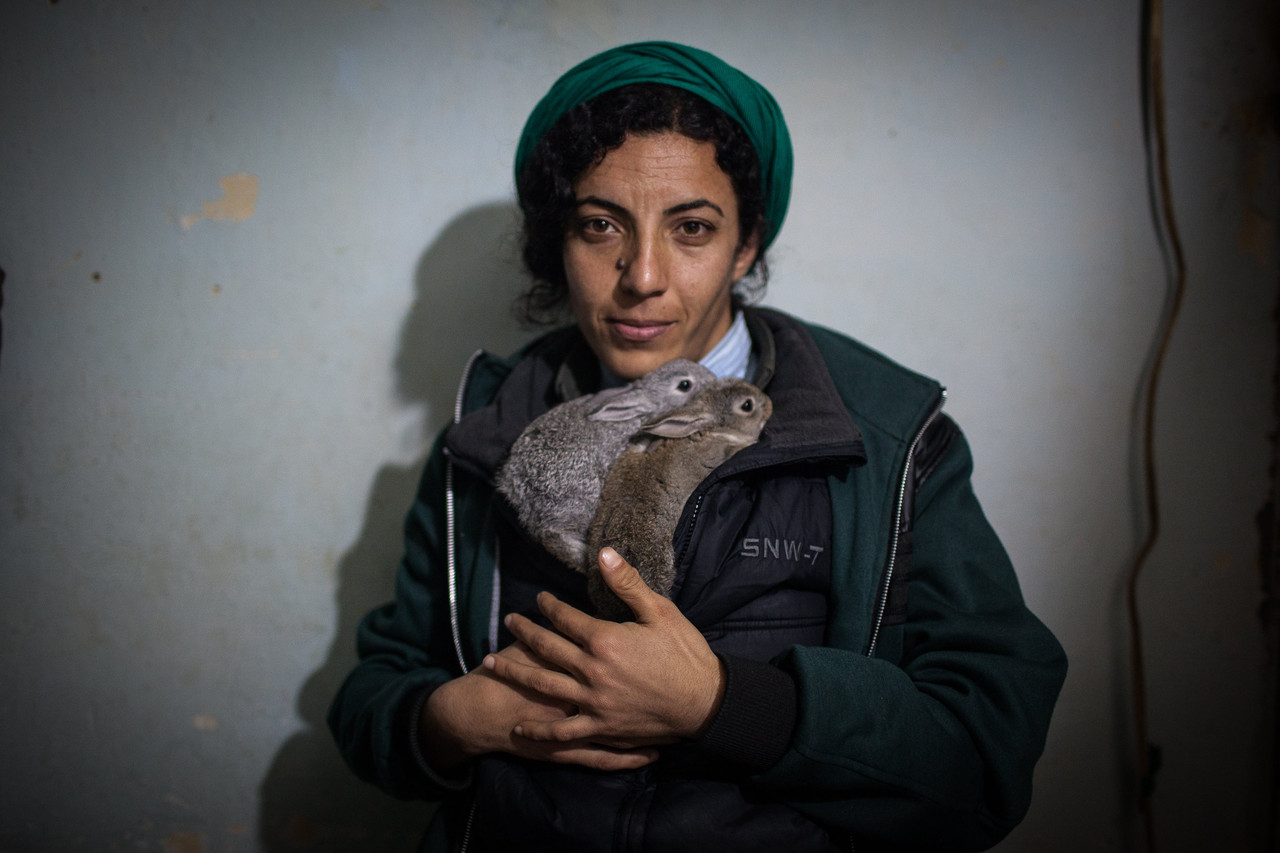 图记库尔德女兵：像男人一样战斗 不准谈恋爱