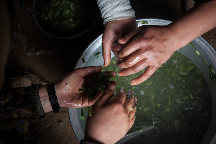图记库尔德女兵：像男人一样战斗 不准谈恋爱
