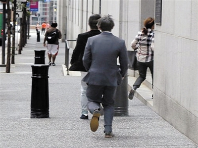 留美学生雇人替考遭驱逐枪手或面临55年监禁