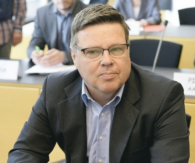 芬兰毒品案震惊全国：30年缉毒皇帝变身毒枭