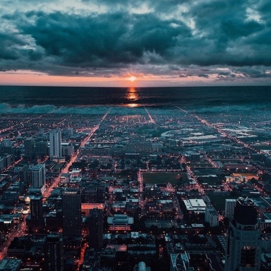 手机制造的末日景象